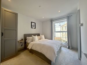 Bedroom- click for photo gallery